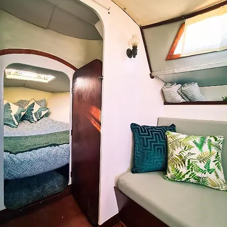 Sirius - Boat House Bateau-hôtel *