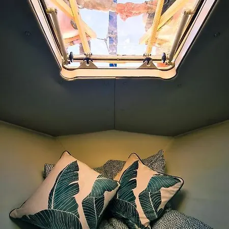 Botel Sirius - Boat House