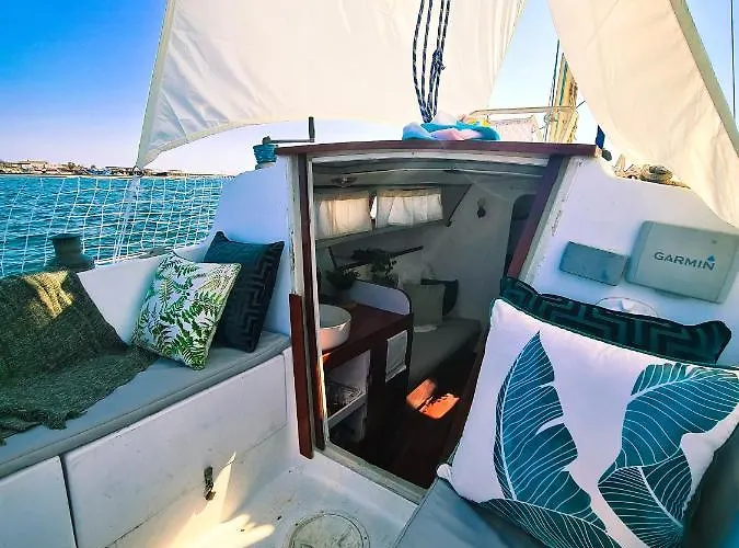 Sirius - Boat House Bateau-hôtel